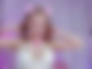Show di cam dal vivo con WildDestiny - Striptease su Camsoda