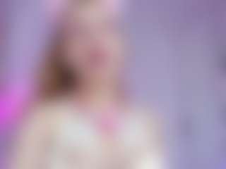 Live cam show with WildDestiny - Blonde Hair Petite on camtv