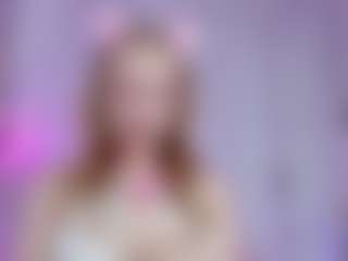 Live cam show with WildDestiny - Blonde Hair Petite on Stripli.com