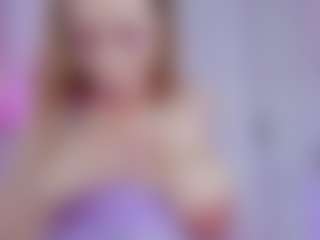 Live cam show with WildDestiny - Smoking on Instabang