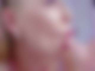 Live cam show with WildDestiny - Twerk on SquirtSoMuch