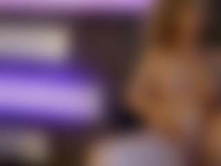 Live cam show with foxxy-milf - Joi on UwU Esports