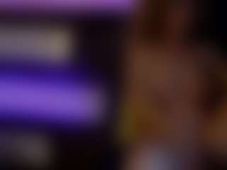 Live cam show with foxxy-milf - Joi on chickslive.net