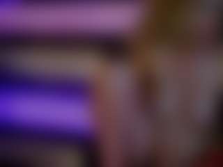 Live cam show with foxxy-milf - Joi on Camsoda