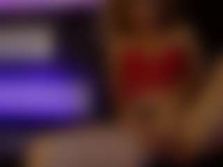 Live cam show with foxxy-milf - Brown Hair on SpunkLive