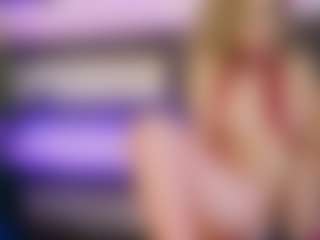 foxxy-milf's Live Sex Cam Show