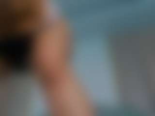 Juliamillss's Live Sex Cam Show