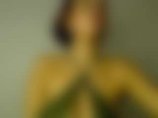 Live cam show with Keyli Sweet - Colombia on CamwithHer
