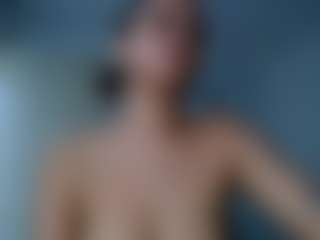 Live cam show with Keyli Sweet - Cuckold on TottyGirls