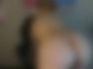 Live cam show with Michele - Solo on pussylord.com