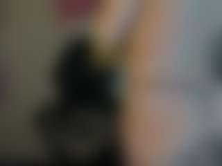 Live cam show with Michele - Hot on Latina Girls