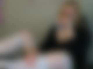 Live cam show with Michele - Big Tits on luckytryst.com