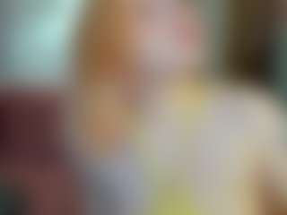 Live cam show with Michele - Lesbian on Latina Girls