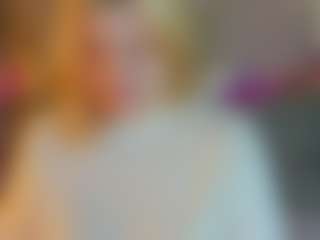 Live cam show with Michele - Control on CamwithHer