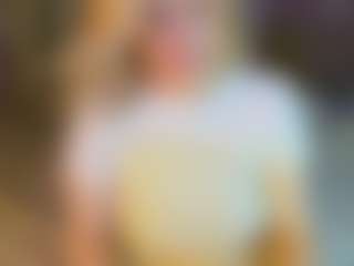 Live cam show with Michele - Ass Bouncing on xxxlivecams.org
