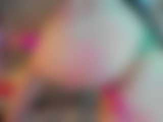 Live cam show with Michele - Young Adult on Chatstar