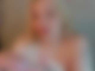 Live cam show with Michele - Squirt Blonde Hair on Camsoda