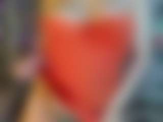 Live cam show with Michele - Fingers on Camsoda