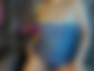 Live cam show with Michele - BBW on alttransgirls