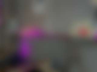 Live cam show with Michele - BBW on TottyGirls