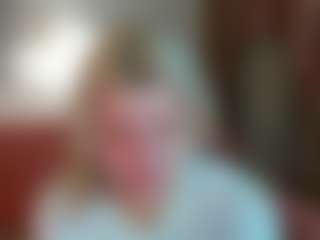 Live cam show with Michele - White on Dolls Live | netherlands