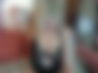 Live cam show with Michele - Dirty Talk on Fling VIP Chat