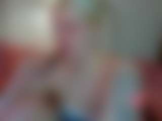 Live cam show with Michele - Green Eyes on Uber Horny