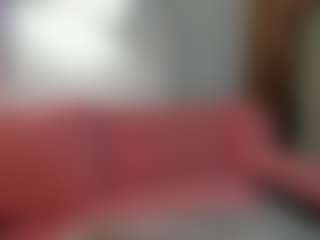Live cam show with Michele - Natural on Camsoda