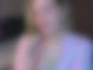 Live cam show with Michele - Dirty Talk on CamwithHer