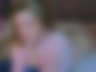Live cam show with Michele - Lesbian on AdultVida.com