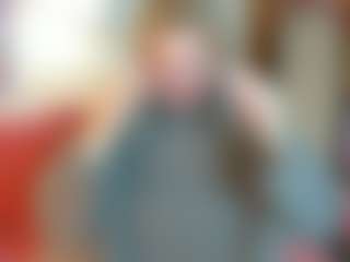 Live cam show with Michele - Tease Blonde Hair on Livezox