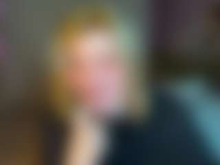 Live cam show with Michele - Blonde Hair on Camiplay Live