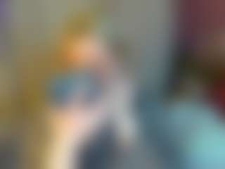 Live cam show with Michele - Blonde Hair on Camversity