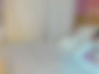 Live cam show with Michele - Teen (18+) on liverealitysex.com