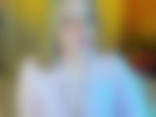 Live cam show with Michele - Blonde Hair on Mixed Magazine Live