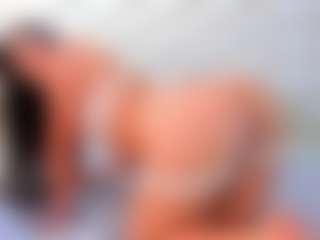 Live cam show with Samntahevans00 - Drinking on CamClone