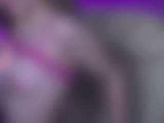 Live cam show with SandyLay - Nipple Piercings on Camming Site