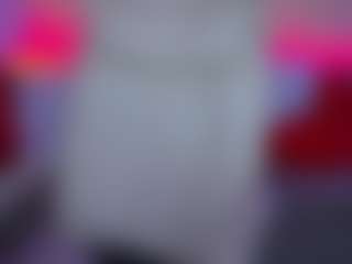Live cam show with SandyLay - Nipple Piercings on Instabang