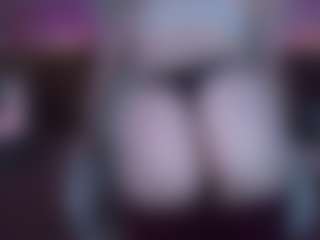 Live cam show with SandyLay - Nipple Piercings on camwithhim.com