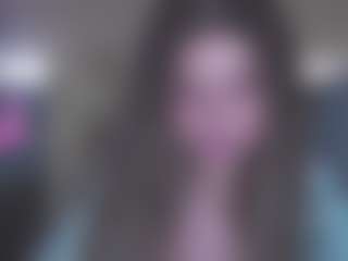 Live cam show with SandyLay - Nipple Piercings on CamClone