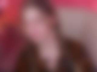 Live cam show with SandyLay - Smoking on SpunkLive