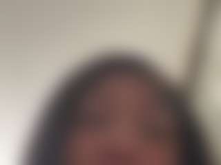 Yourhighnesstee's Live Sex Cam Show