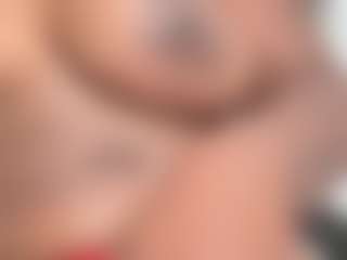 Yourhighnesstee's Live Sex Cam Show