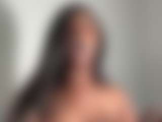 Yourhighnesstee's Live Sex Cam Show
