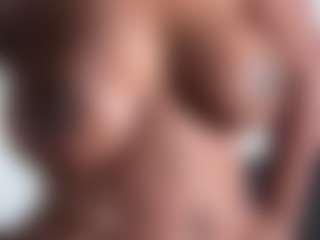 Yourhighnesstee's Live Sex Cam Show