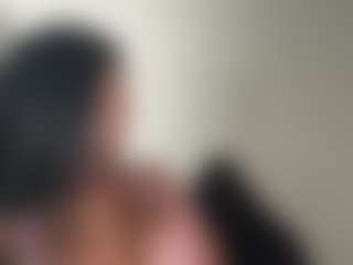 Yourhighnesstee's Live Sex Cam Show