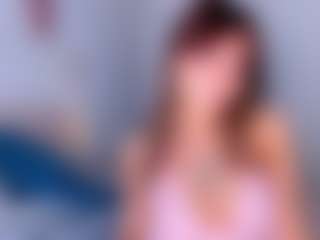 Live cam show with EvaColins - Blue Eyes on MyBangCams