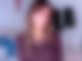 Live cam show with EvaColins - Skinny on crypto-cams