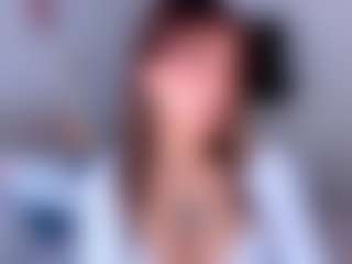 Live cam show with EvaColins - Fingering on Soda Cam