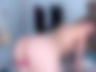EvaColins's Live Sex Cam Show